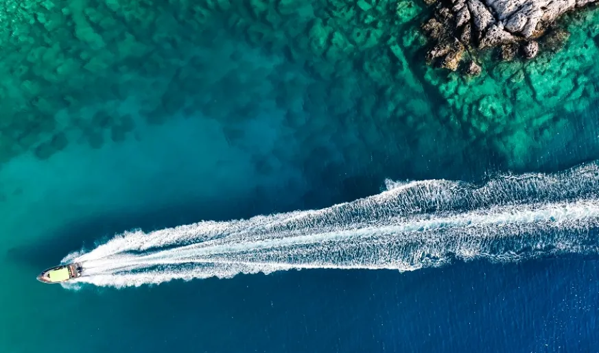 Connectivity for yachting and leisure